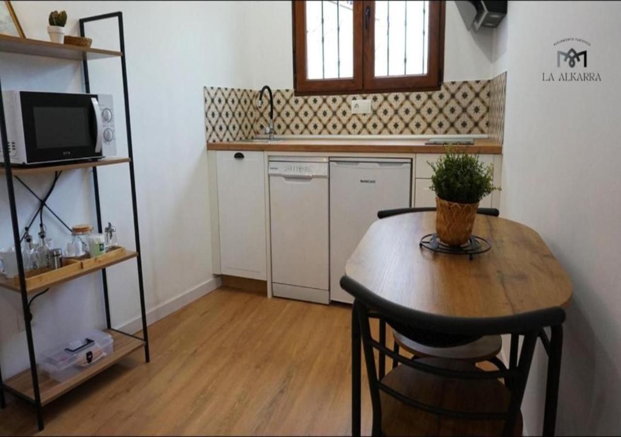 Villa La Alkarra Alcala del Jucar Esterno foto